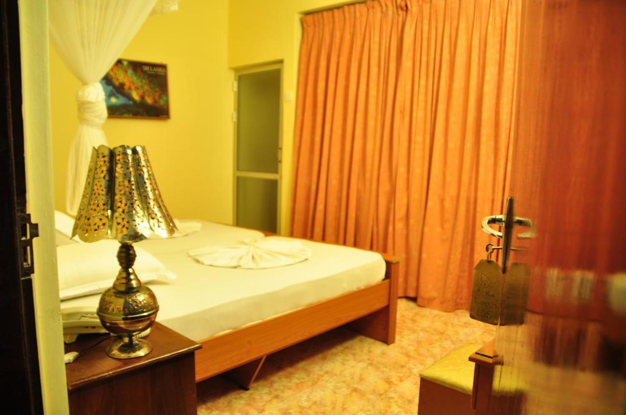 Milano Tourist Rest Anuradhapura Exterior foto