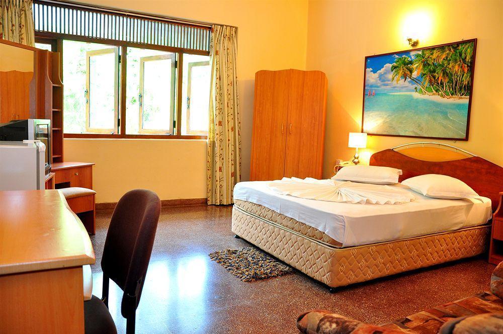 Milano Tourist Rest Anuradhapura Exterior foto