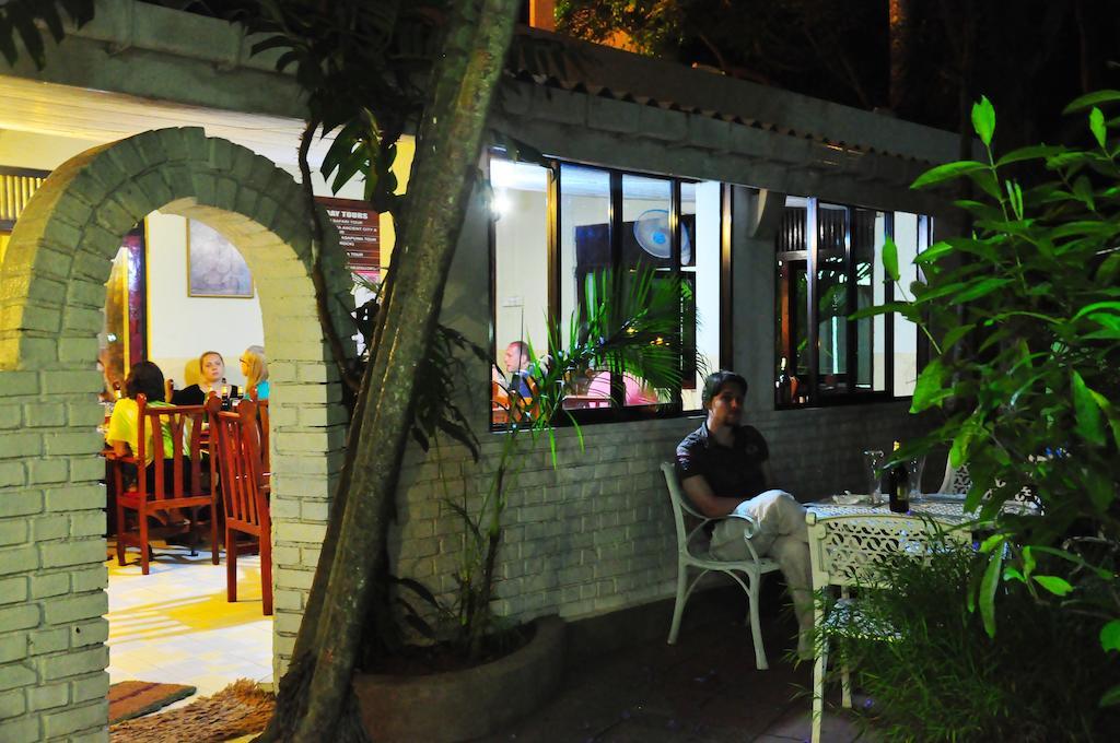 Milano Tourist Rest Anuradhapura Exterior foto